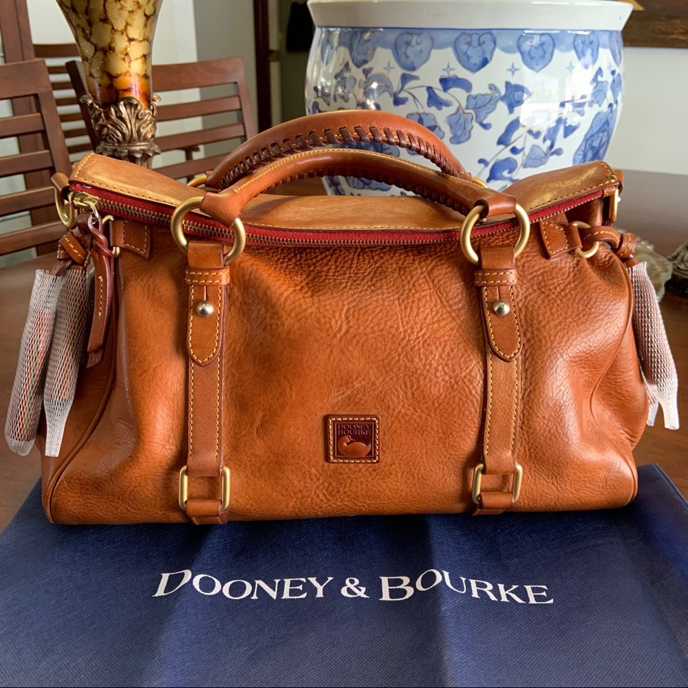 Dooney and Bourke Florentine medium (large size) satchel